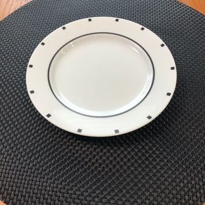 Sasaki Metropolis Black Salad Plate/Fine China